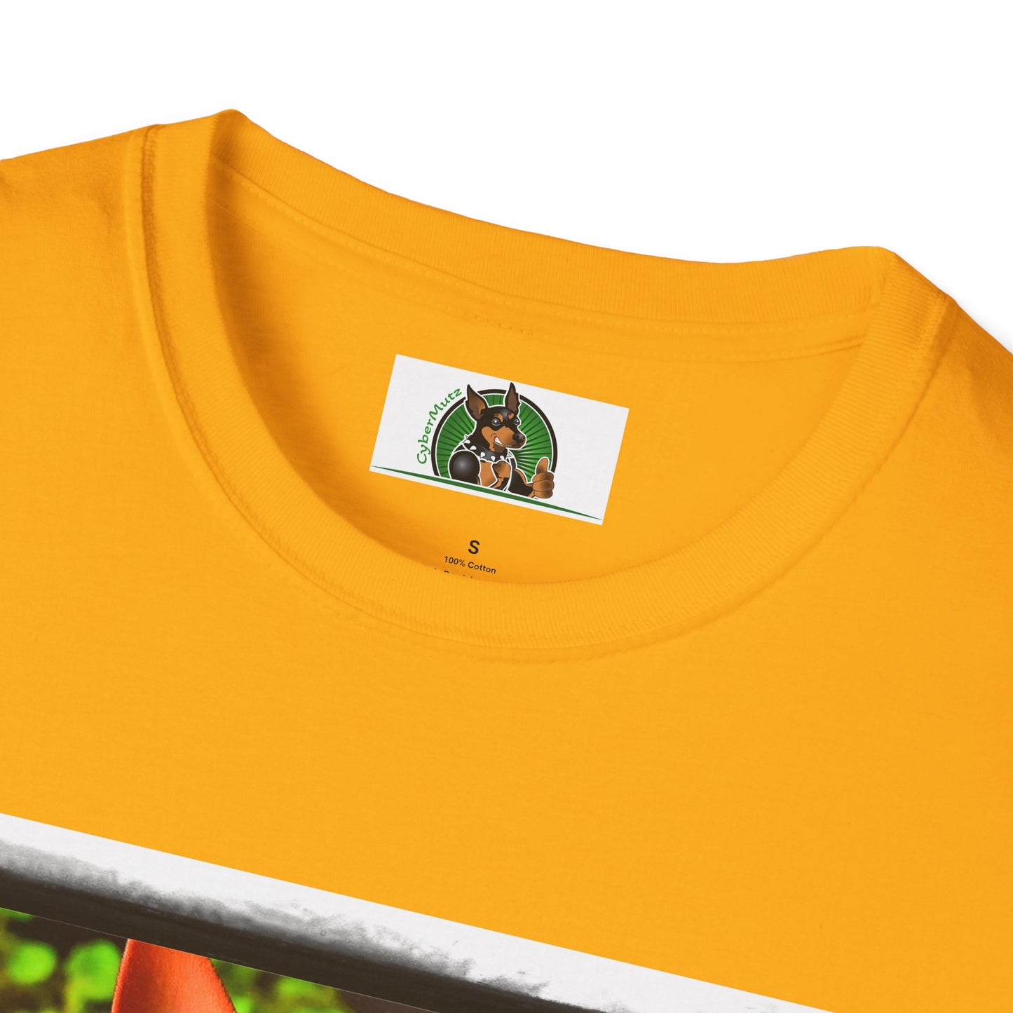 Min Pin T-Shirt 70s hippie