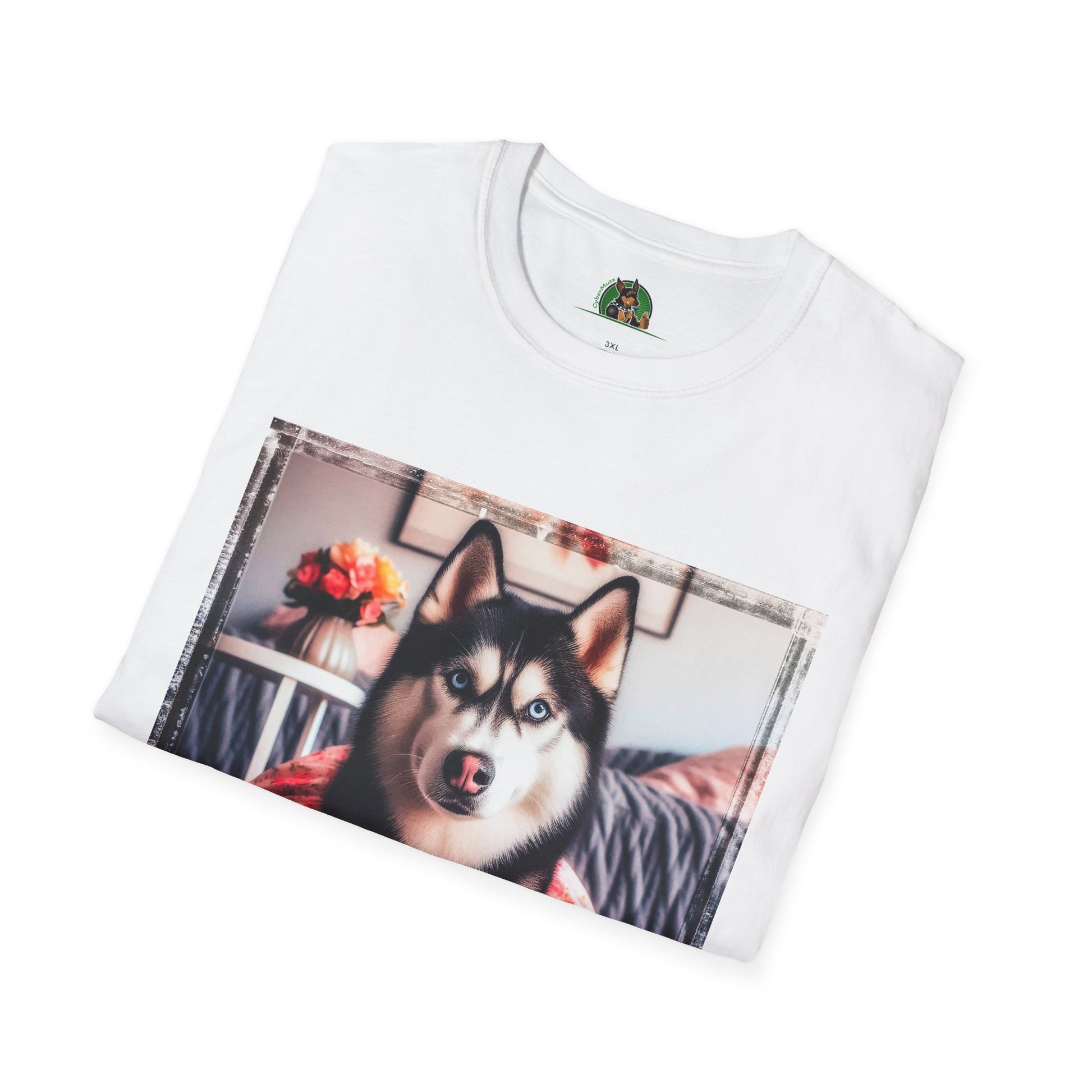 Husky pretty pink dress shirt T-Shirt Printify