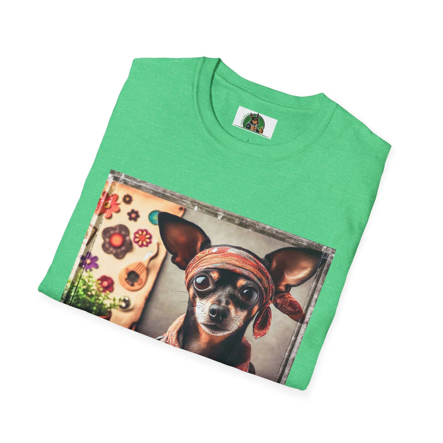 Min Pin T-Shirt hippie girl
