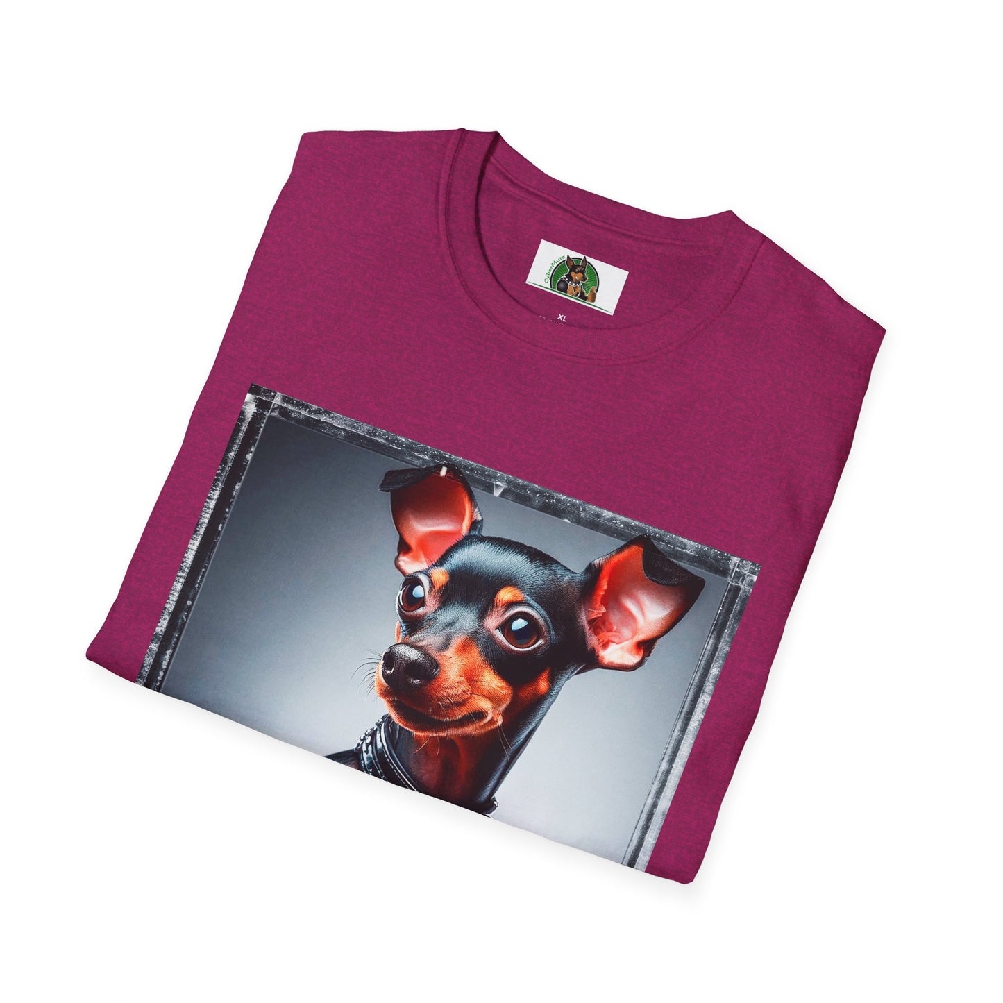 Min Pin T-Shirt muscular arms