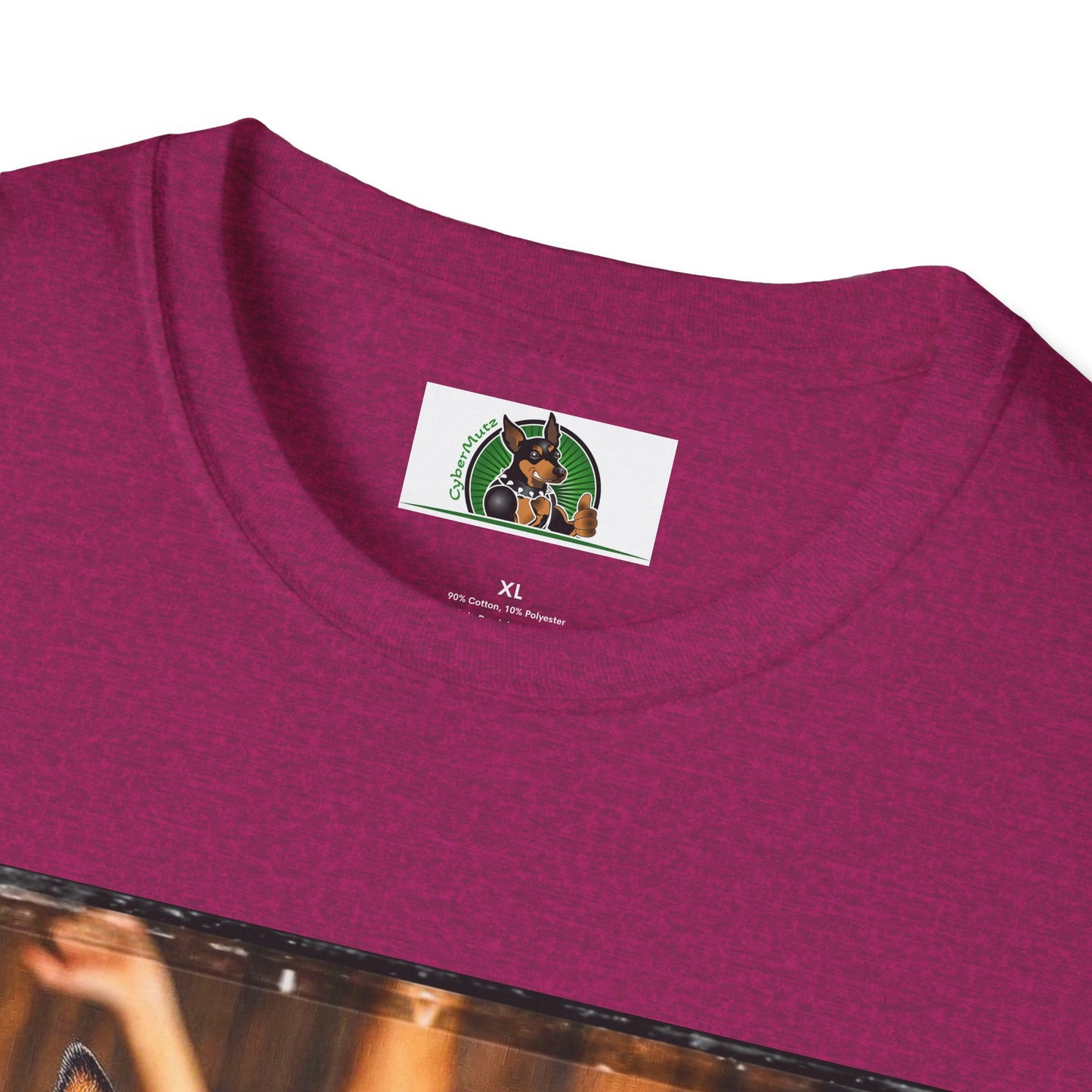 Min Pin T-Shirt party fun