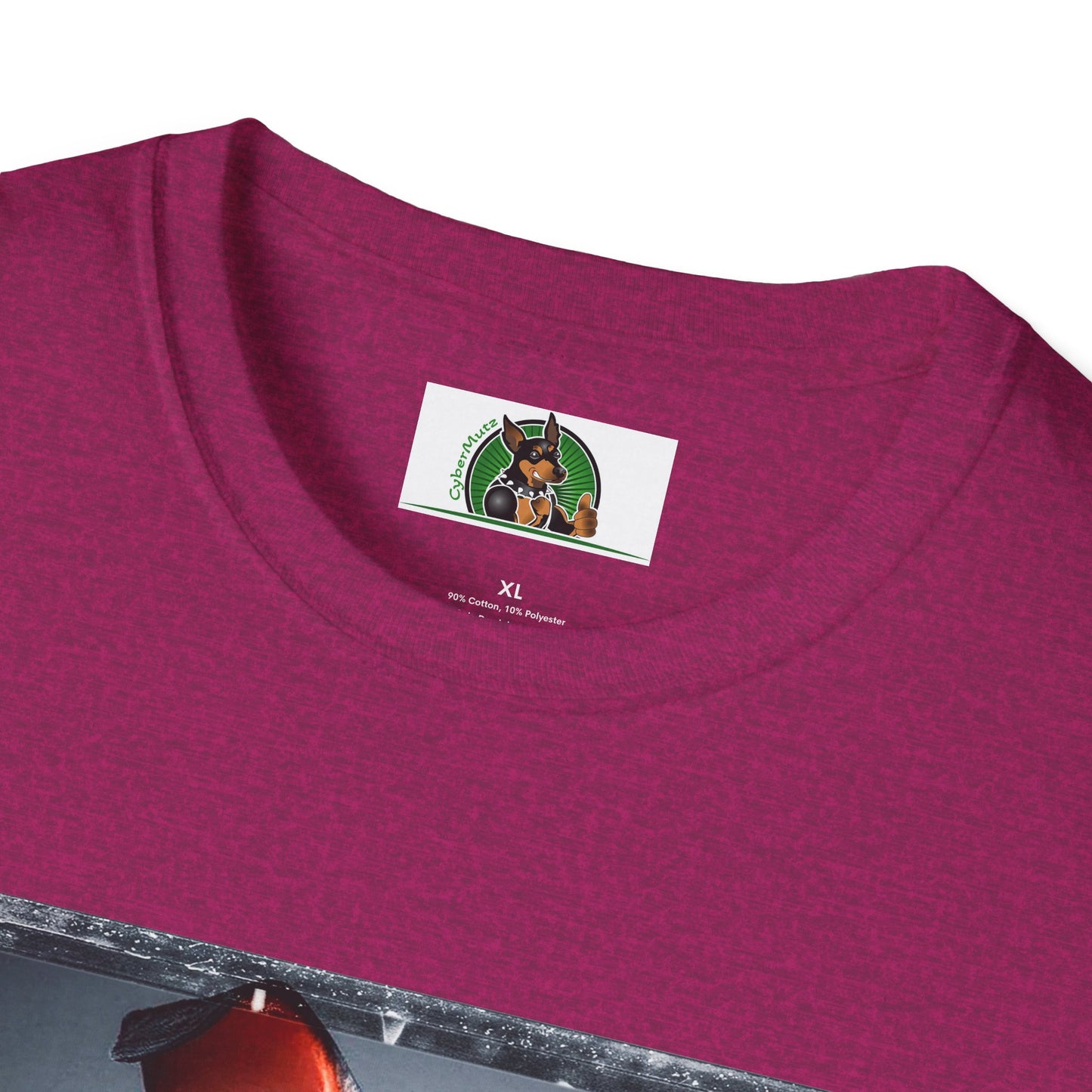 Min Pin T-Shirt muscular arms