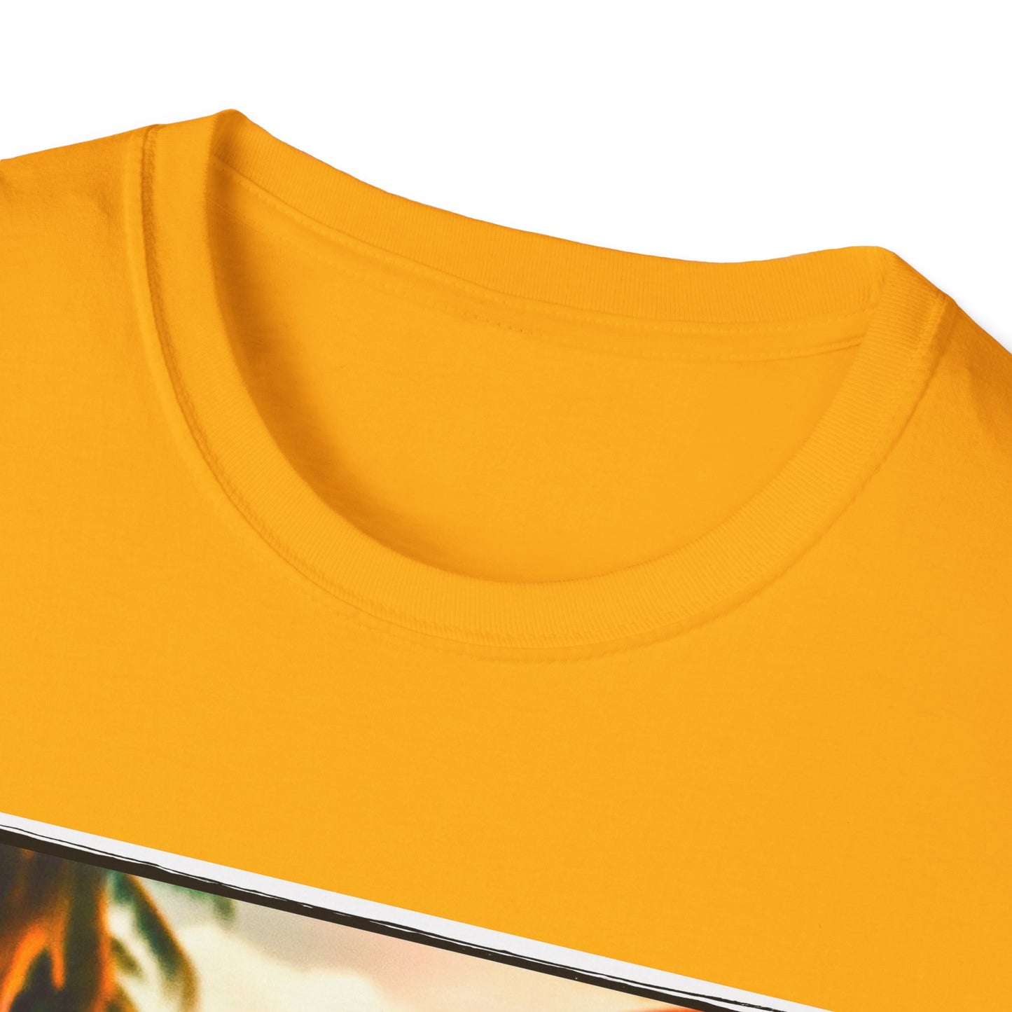 Chihuahua driving beach scene t shirt